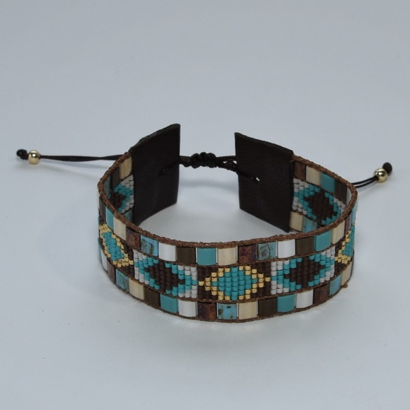 Miyuki Beads Leather Bracelet - Picture 1 of 4